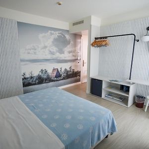 Camera con letto king size